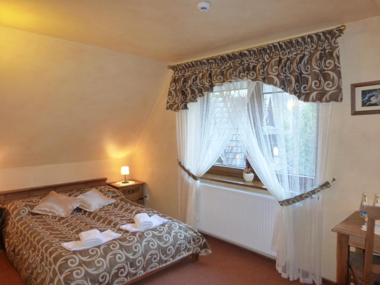 Hotel Dwor Karolowka Zakopane Extérieur photo